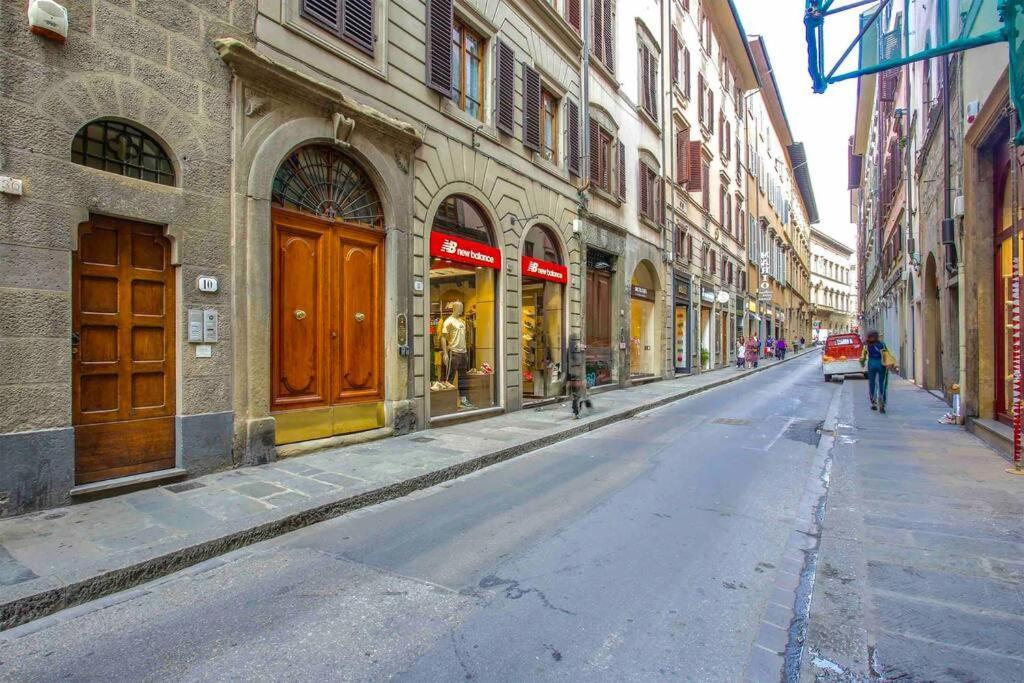 Ferienwohnung Hidden Gem Near Ponte Vecchio & Piazza Del Duomo Florenz Exterior foto