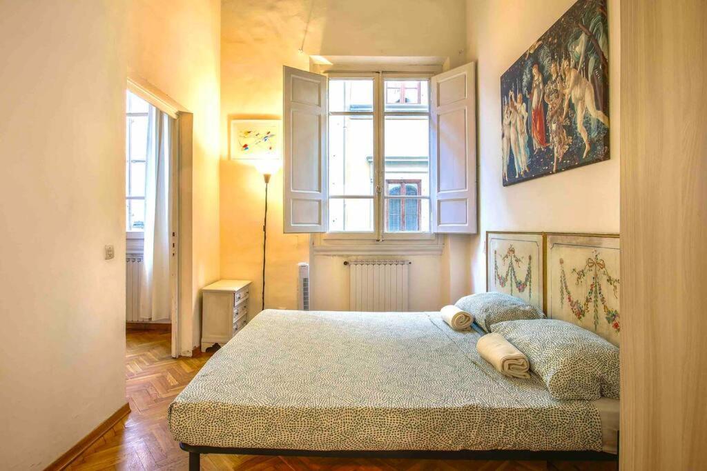 Ferienwohnung Hidden Gem Near Ponte Vecchio & Piazza Del Duomo Florenz Exterior foto
